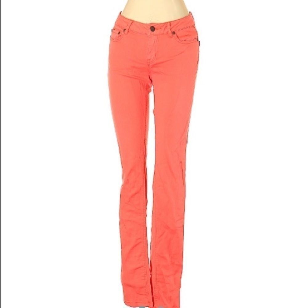 Insight, women’s coral low rise skinny jeans size 4 (26”)